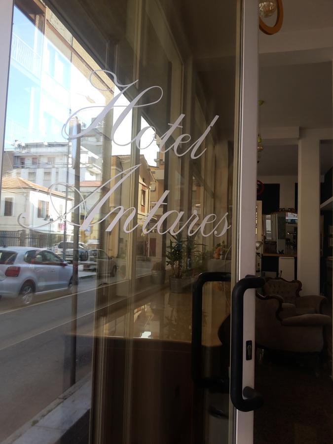 Hotel Antares Garni Giulianova Eksteriør billede
