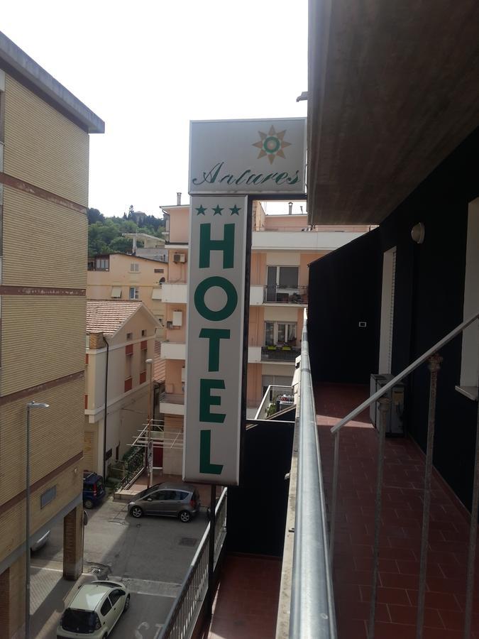 Hotel Antares Garni Giulianova Eksteriør billede