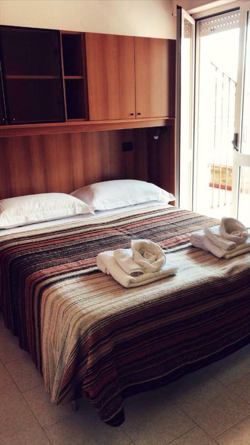 Hotel Antares Garni Giulianova Eksteriør billede